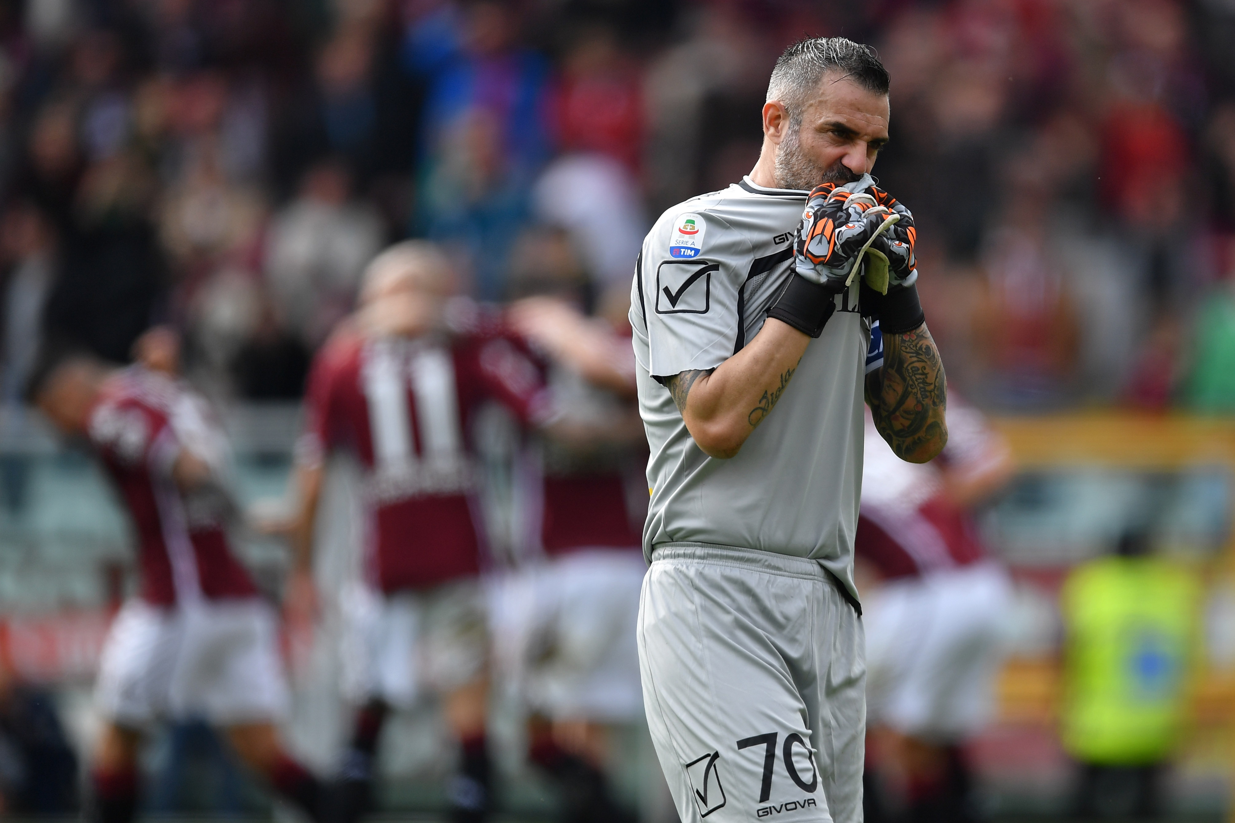 TURIN, ITALY - MARCH 03:  Stefano Sorrentino of Chievo looks dejected during the Serie A match between Torino FC and Chievo at Stadio Olimpico di Torino on March 3, 2019 in Turin, Italy.  (Photo by Valerio Pennicino/Getty Images)